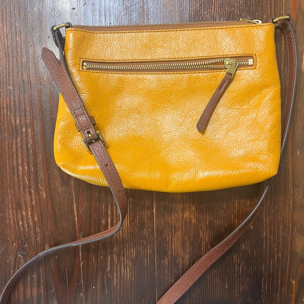 Fossil Mustard Leather Crossbody Bag
